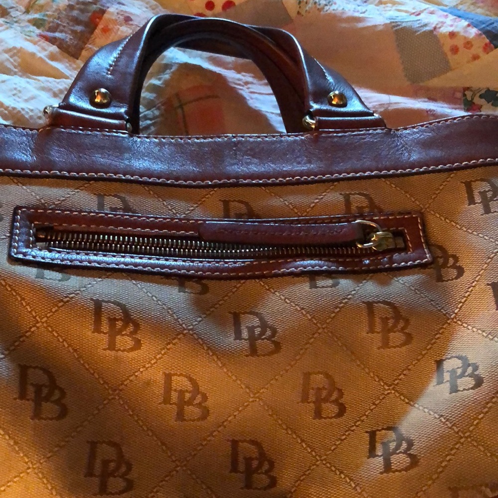 Purse - Picture 3 of 4